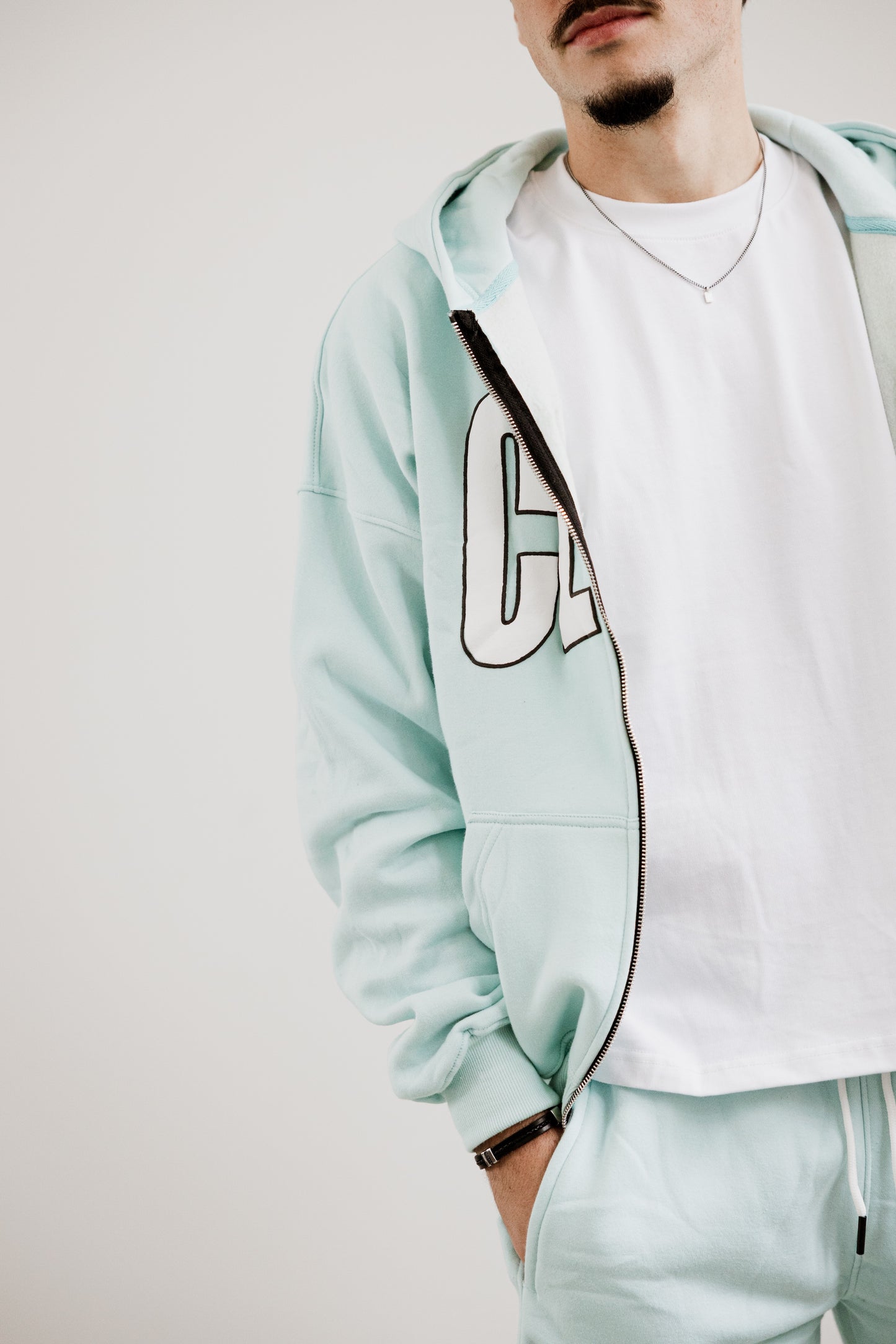CLCU PUFF Zip-Up Ice Blue