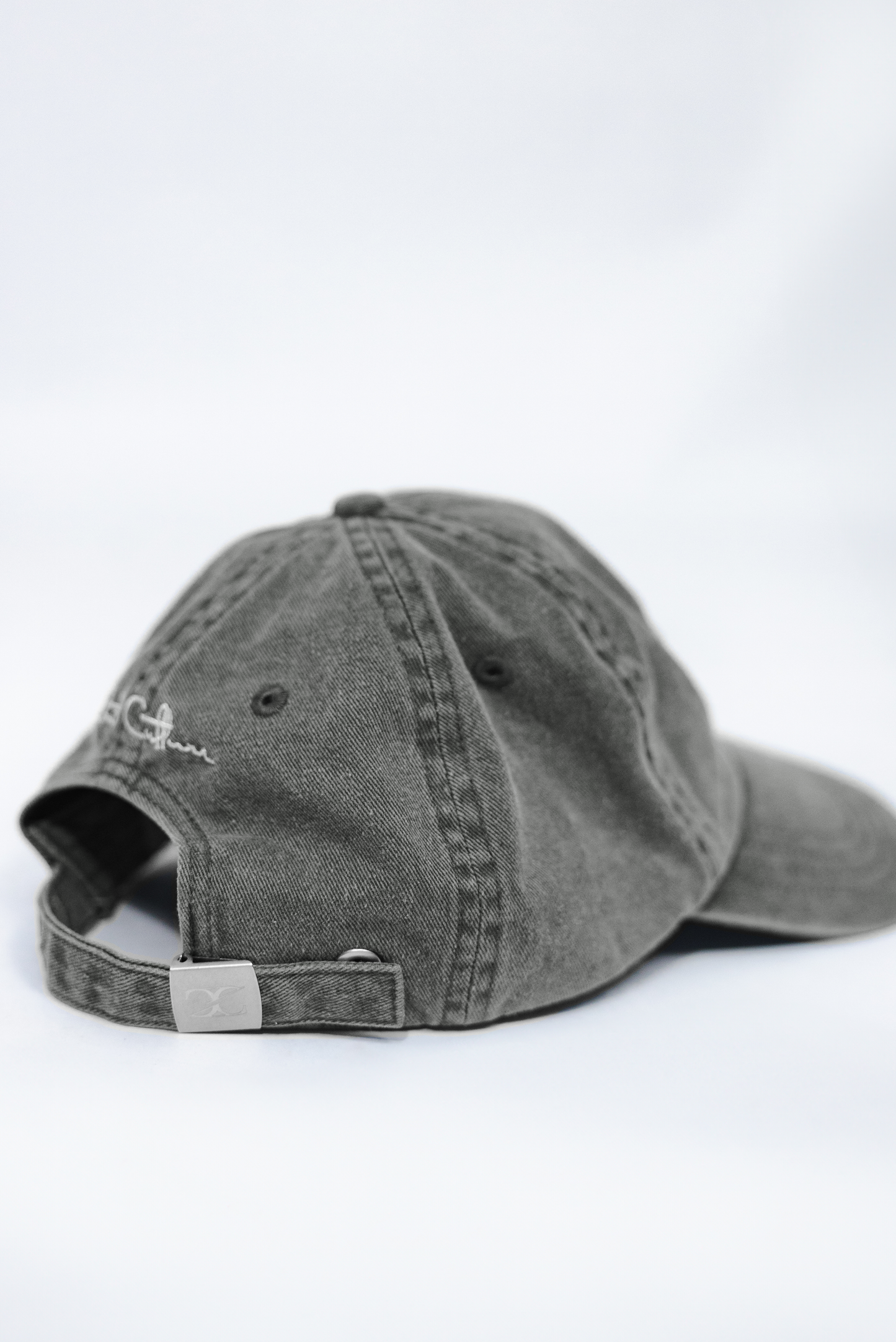 Cap grey
