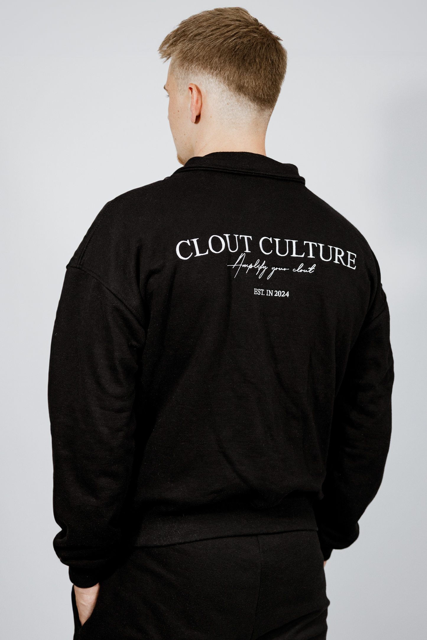 Signature Sweater Black